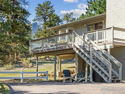 Awesome deck and patio! | Image 3