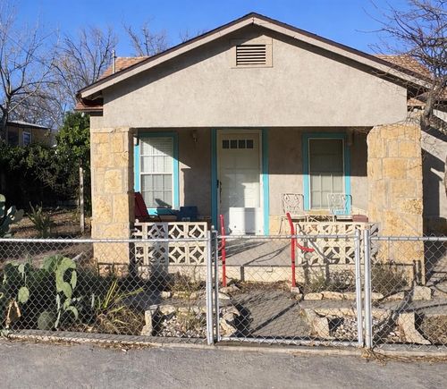 315 E Oak St, Sanderson, TX, 79848 | Card Image