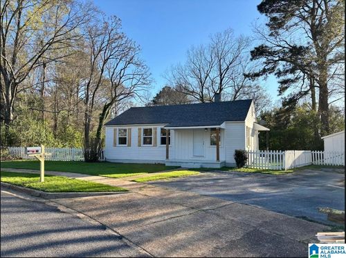 116 Deluna Cir, Childersburg, AL, 35044-1750 | Card Image