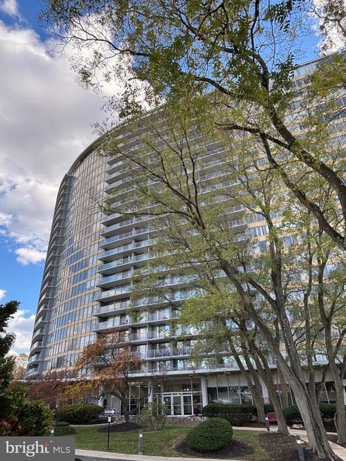 apt-2g-3900 Ford Rd, PHILADELPHIA, PA, 19131-2056 | Card Image