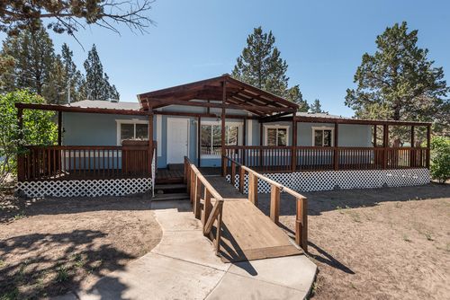 3885 Se Umatilla Loop, Prineville, OR, 97754-8000 | Card Image