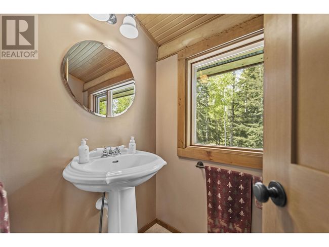 7445 Shertinlib Rd, House other with 2 bedrooms, 3 bathrooms and null parking in Lone Butte BC | Image 28