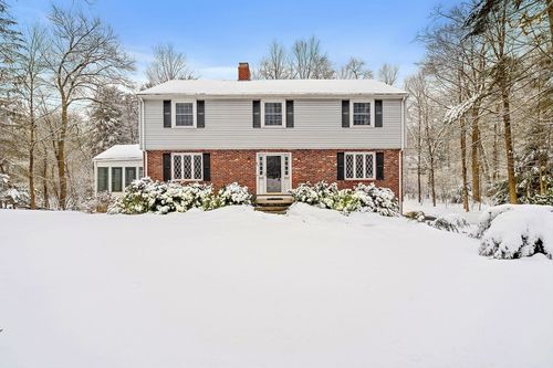 95 Concord Rd, Acton, MA, 01720-4620 | Card Image