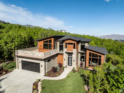 1040 S Summit Creek Dr, House other with 6 bedrooms, 4 bathrooms and 3 parking in Woodland Hills UT | Image 1