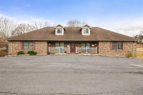 a01-727 Lee Hwy, VERONA, VA, 24482-2864 | Card Image