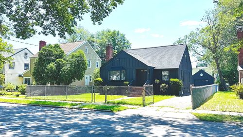671 Fairview Ave, Bridgeport, CT, 06606-4504 | Card Image