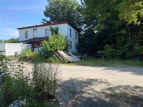20 Tremont St, St. Johnsbury, VT, 05819-1318 | Card Image