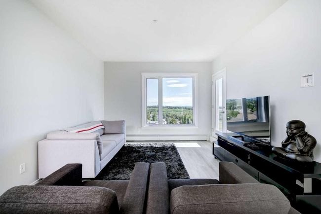 501 - 71 Shawnee Common Sw, Condo with 2 bedrooms, 2 bathrooms and 2 parking in Calgary AB | Image 14