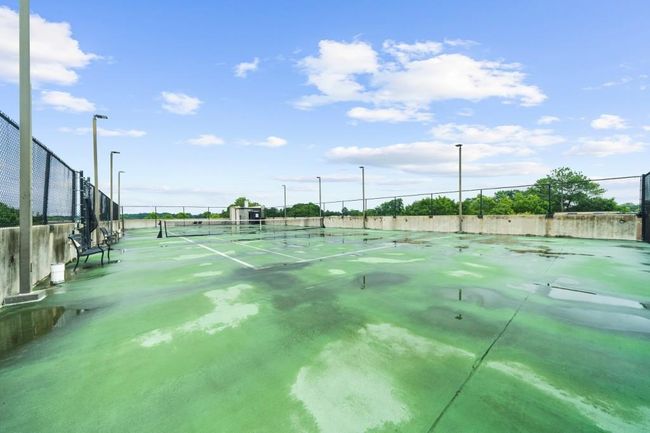 UNIT-1608 - 5300 Peachtree Rd, Condo with 2 bedrooms, 2 bathrooms and 2 parking in Chamblee GA | Image 38