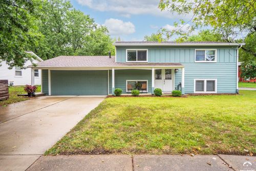 1403 Davis Rd, Lawrence, KS, 66046-3229 | Card Image