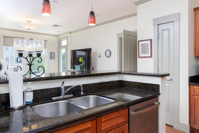 UNIT-1409 - 60 Winooski Falls Way, Condo with 2 bedrooms, 2 bathrooms and null parking in Winooski VT | Image 4