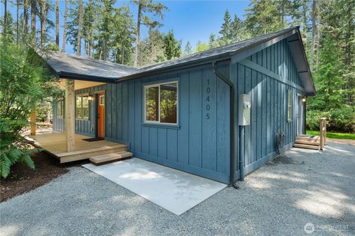 10405 Tahoma Dr, Anderson Island, WA, 98303 | Card Image