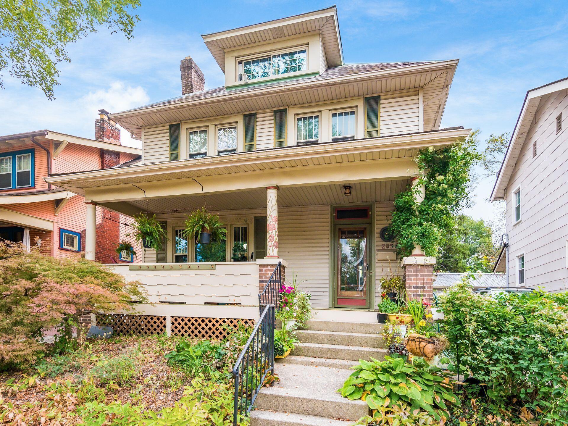 Crestview Rd, Columbus, OH 43202
