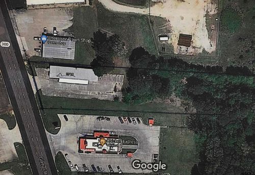 2718 Gilmer Rd, Longview, TX, 75604-1822 | Card Image