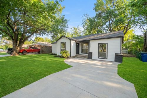 1110 Ryan Ave, Carrollton, TX, 75006-3916 | Card Image