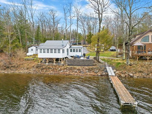 39 White Fish Road, Winslow, ME, 04901 | Card Image