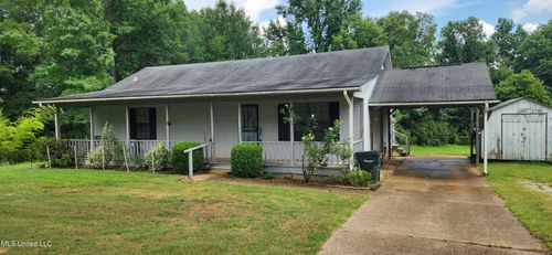 3189 S Red Banks Rd, Byhalia, MS, 38611-7782 | Card Image