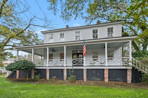 216 W Carolina Ave, Summerville, SC, 29483-4357 | Card Image