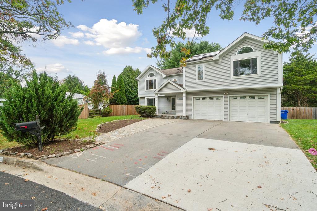 Amber Meadows Ct, Gaithersburg, MD 20879