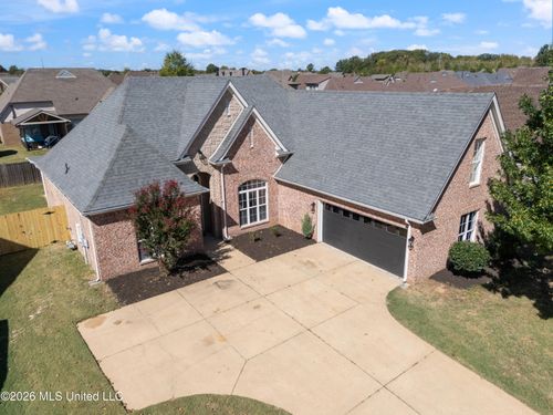 7081 Windswept Ln, Olive Branch, MS, 38654-6727 | Card Image