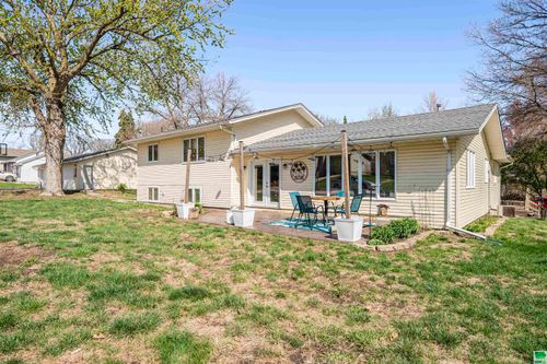 206 E Busker St, Schaller, IA, 51053-7755 | Card Image