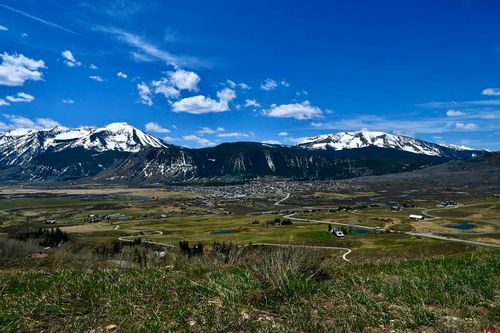 16 Summit Rd, Crested Butte, CO, 81225-5267 | Card Image