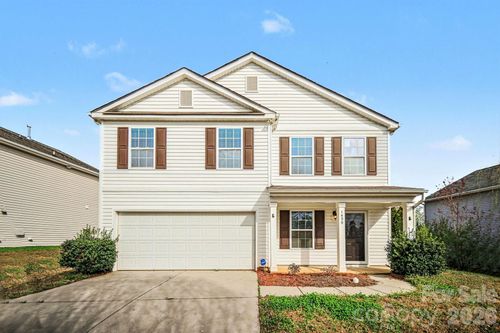 1430 Eastway Dr, Dallas, NC, 28034-9413 | Card Image