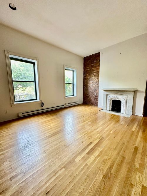 1-11 Dwight St, Boston, MA, 02118-3655 | Card Image