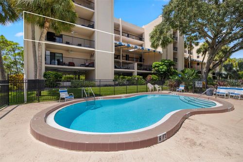 402 Tarpon Pt, TARPON SPRINGS, FL, 34689-2889 | Card Image