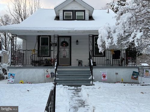 304 E Linden Ave, LINDENWOLD, NJ, 08021-7515 | Card Image