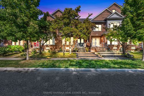 5821 Rainberry Dr, Mississauga, ON, L5M6S2 | Card Image
