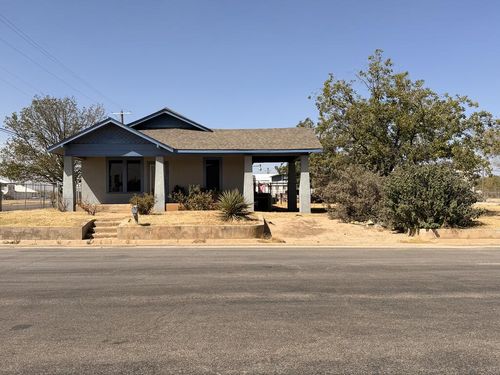 1801 13th St, Snyder, TX, 79549-1601 | Card Image