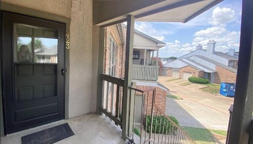 423-3101 Townbluff Dr, Plano, TX, 75075-9140 | Card Image