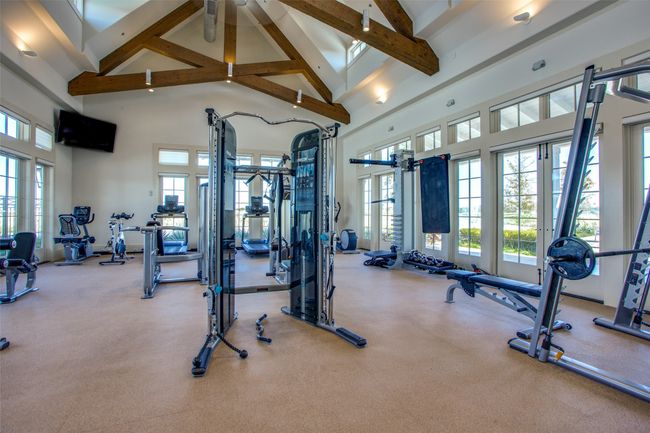 Your HOA provides a gym right in your community. | Image 40