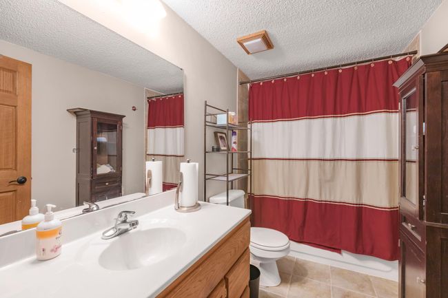 Full Bath | Image 21