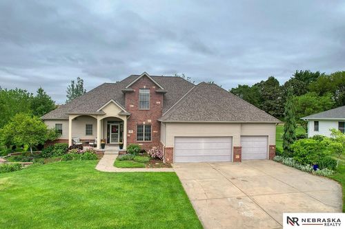 575 Franklin Dr, Crete, NE, 68333-2556 | Card Image