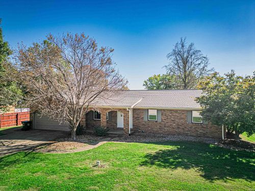 9227 Eastlake Dr, Wadesville, IN, 47638-9005 | Card Image
