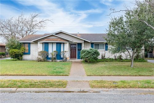 5417 Flynn Pkwy, Corpus Christi, TX, 78411-4809 | Card Image