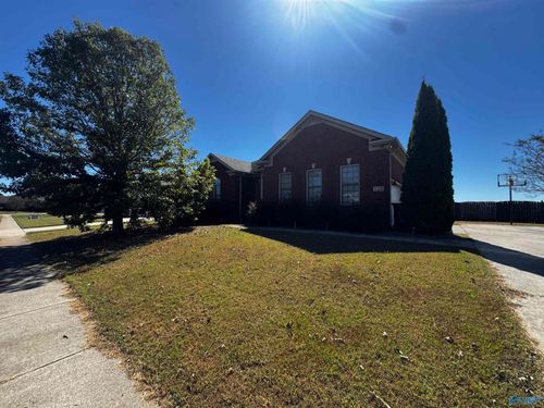 124 Lexi Ln, Meridianville, AL, 35759-1409 | Card Image