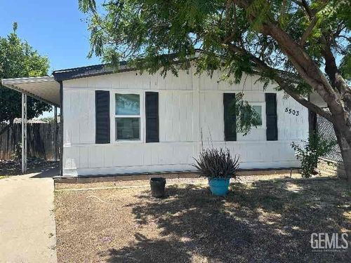 5503 Pine Springs Way, Bakersfield, CA, 93313-2721 | Card Image
