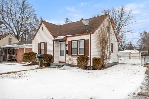 4721 Jackson St, Dearborn Heights, MI, 48125-3013 | Card Image