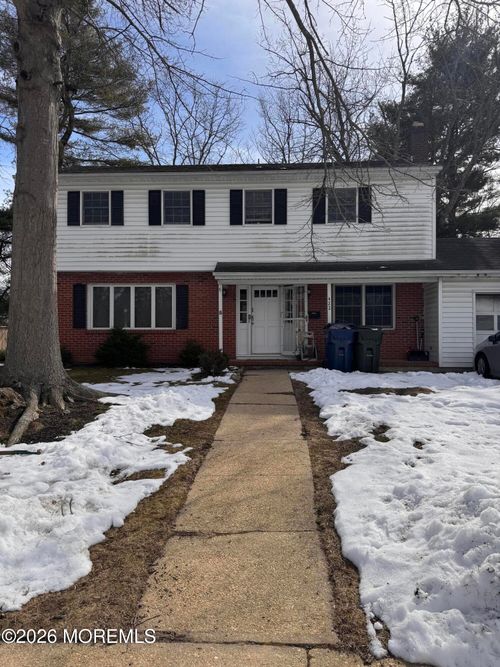 422 W Lake Ave, Oakhurst, NJ, 07755-1274 | Card Image