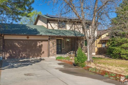 2 Bellflower Ct, Pueblo, CO, 81001-1101 | Card Image