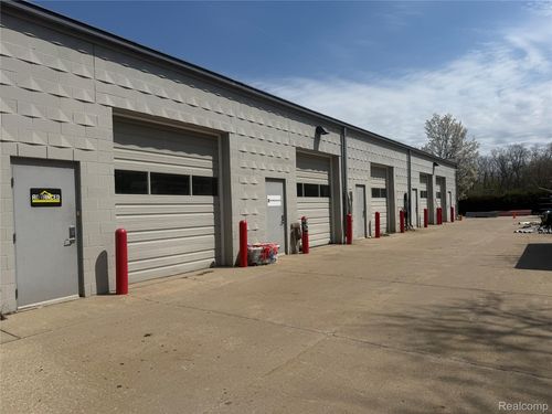 7194-3 Big Sky Drive, Groveland Township, MI, 48442 | Card Image