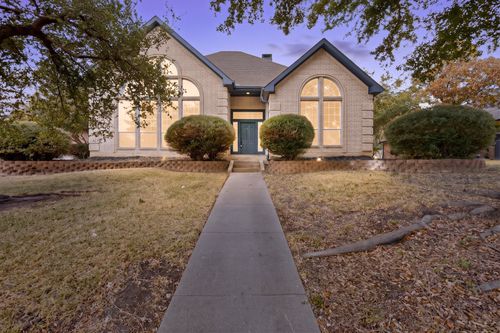 2002 Clearview Dr, Ennis, TX, 75119-2195 | Card Image