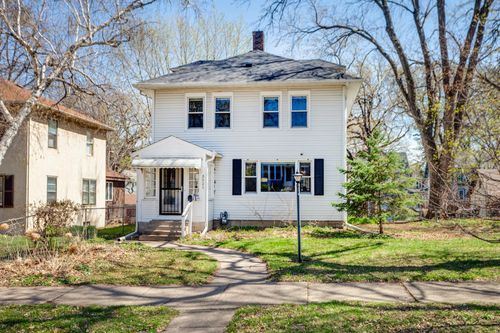 3521 Girard Ave S, Minneapolis, MN, 55408-3824 | Card Image