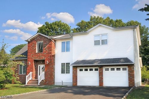 1329 Crown Ln, South Plainfield, NJ, 07080-2303 | Card Image