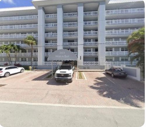 apt-303-3101 Ne 47th Ct, Fort Lauderdale, FL, 33308-5350 | Card Image