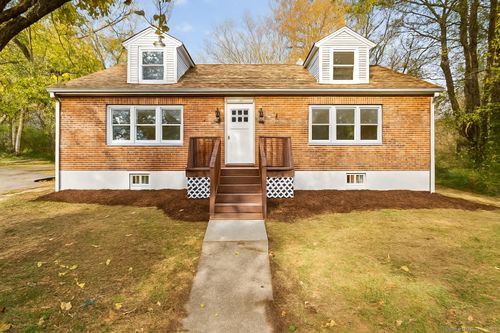 326 Harland Rd, Norwich, CT, 06360-1901 | Card Image