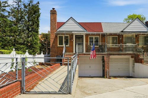 62-41 79th Street, New York, NY, 11379 | Card Image